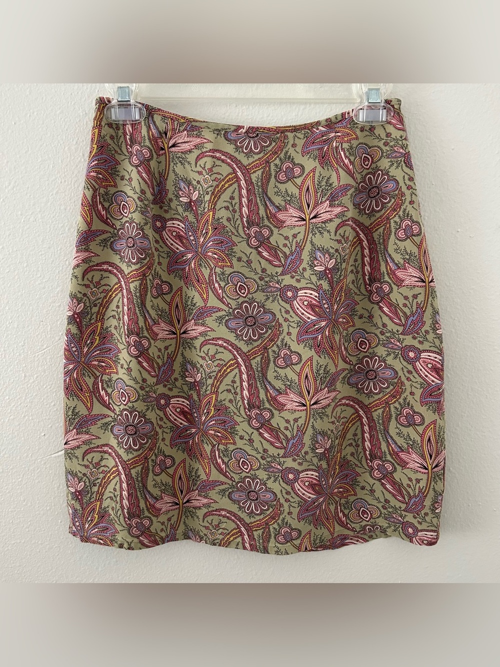 Vintage Petite Sophisticate 100% Silk Paisley Skirt Womens 4 Green Pink 90s Prep